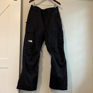 Men’s North Face Ski/Snow Pants (medium)